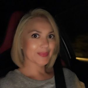 Meet your Posher, Nadia